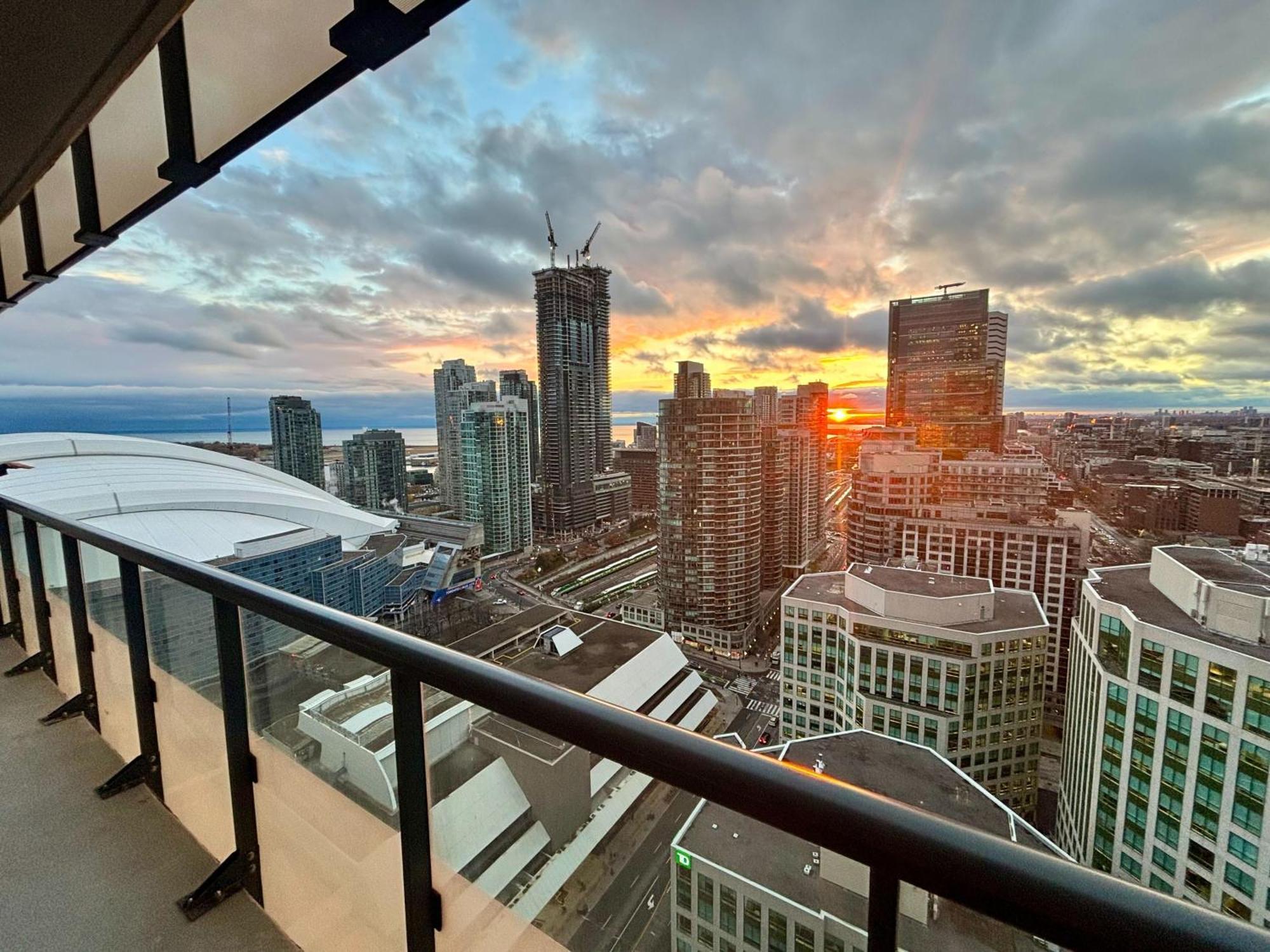 Stylish Suite At 300 Front Street W Toronto Extérieur photo