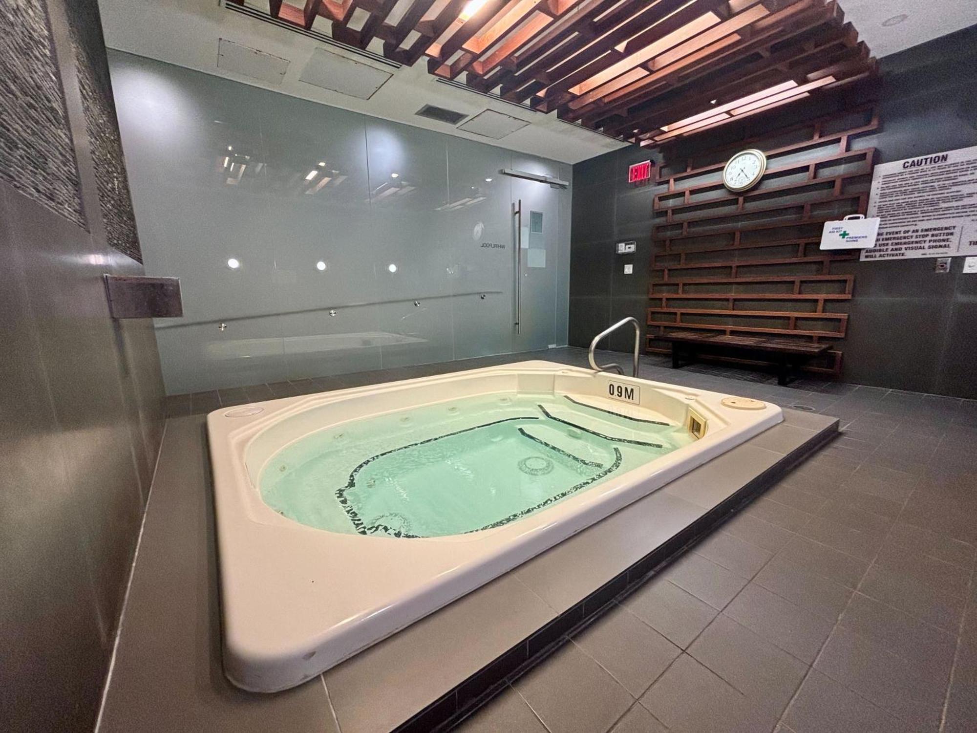 Stylish Suite At 300 Front Street W Toronto Extérieur photo